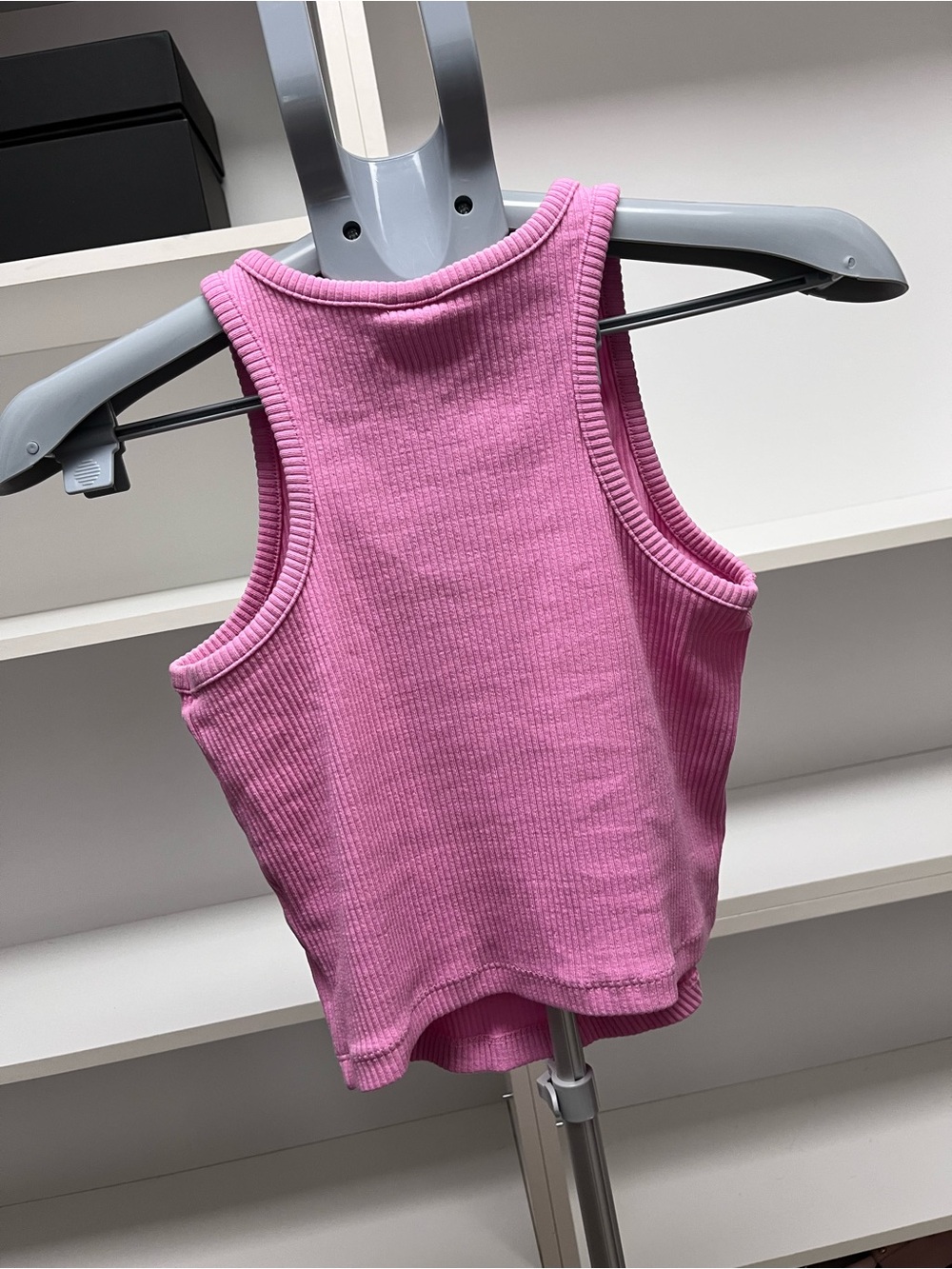 Zara Ribbed Cropped Tank - Pink - Picture 3 of 5